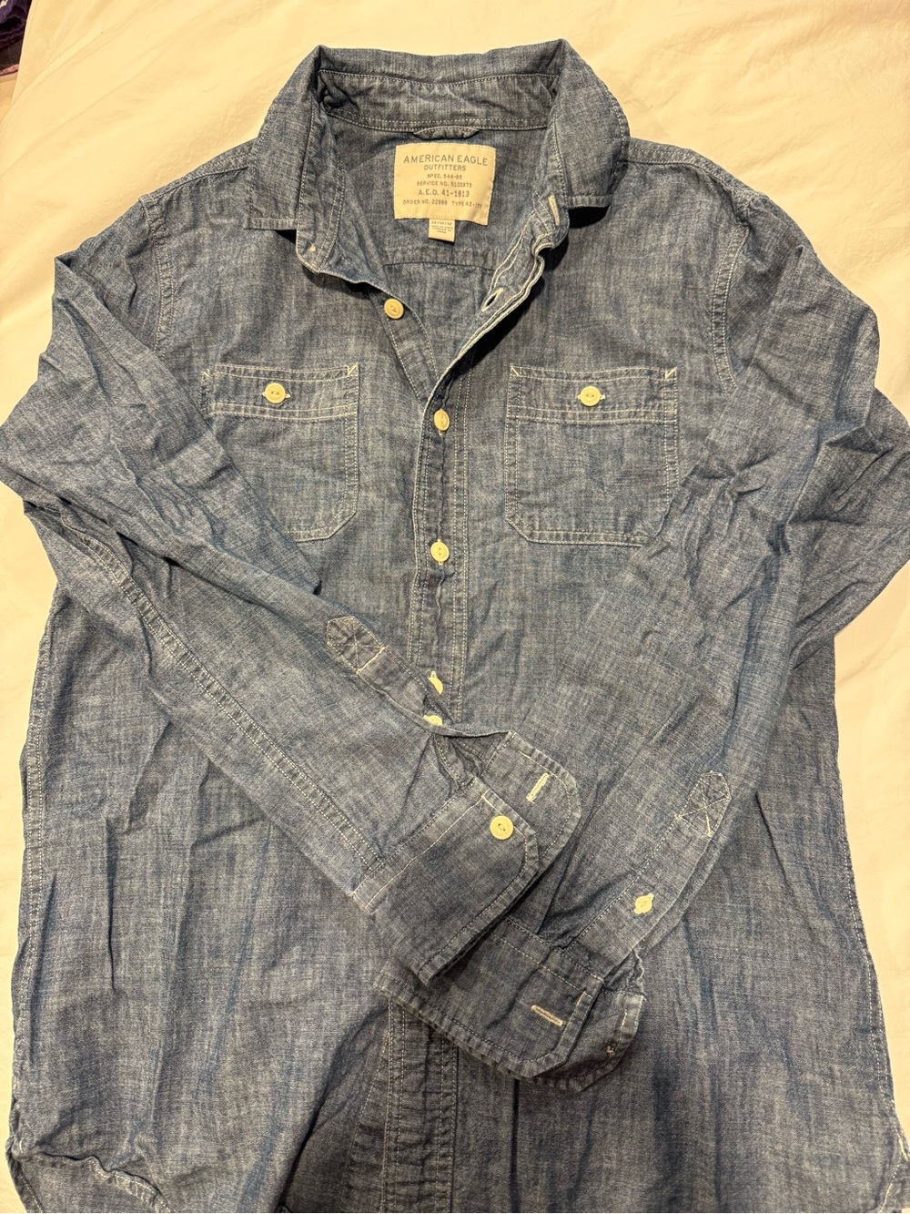 American Eagle Outfitters Men’s Light Blue Chambray Button-Down Shirt